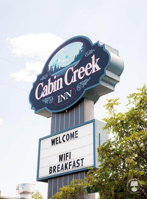 Cabin Creek Inn Thayne Екстер'єр фото